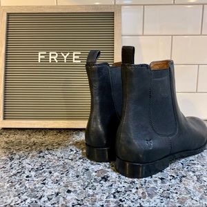 frye anna chelsea boot